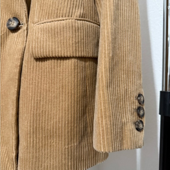 H&M Camel Corduroy Double-Breasted Blazer - Picture 6 of 8